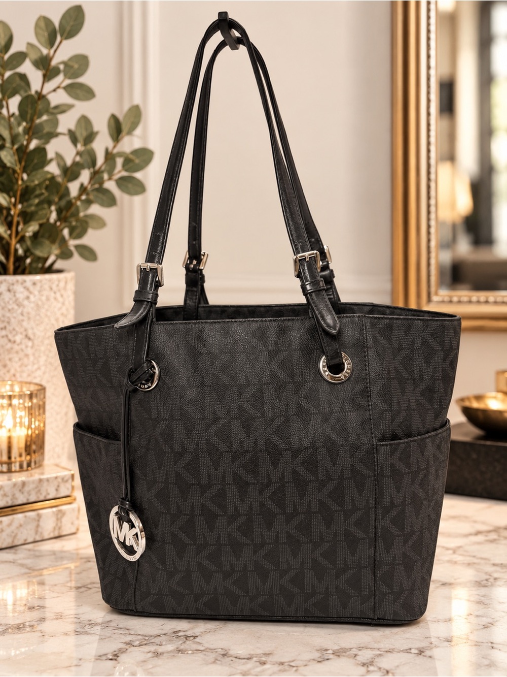 Michael Michael Kors Jet Set Signature Large Pocket Tote – Black / Charcoal